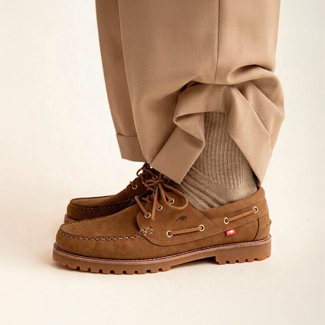 SCOTT F0054 Brauner Nautisch