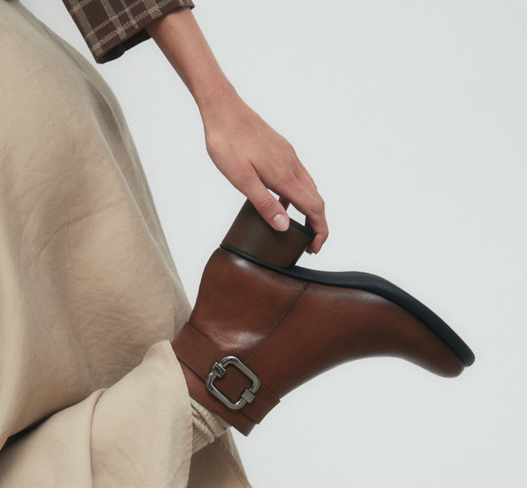 MACY D9369 Brown  Ankle Boot